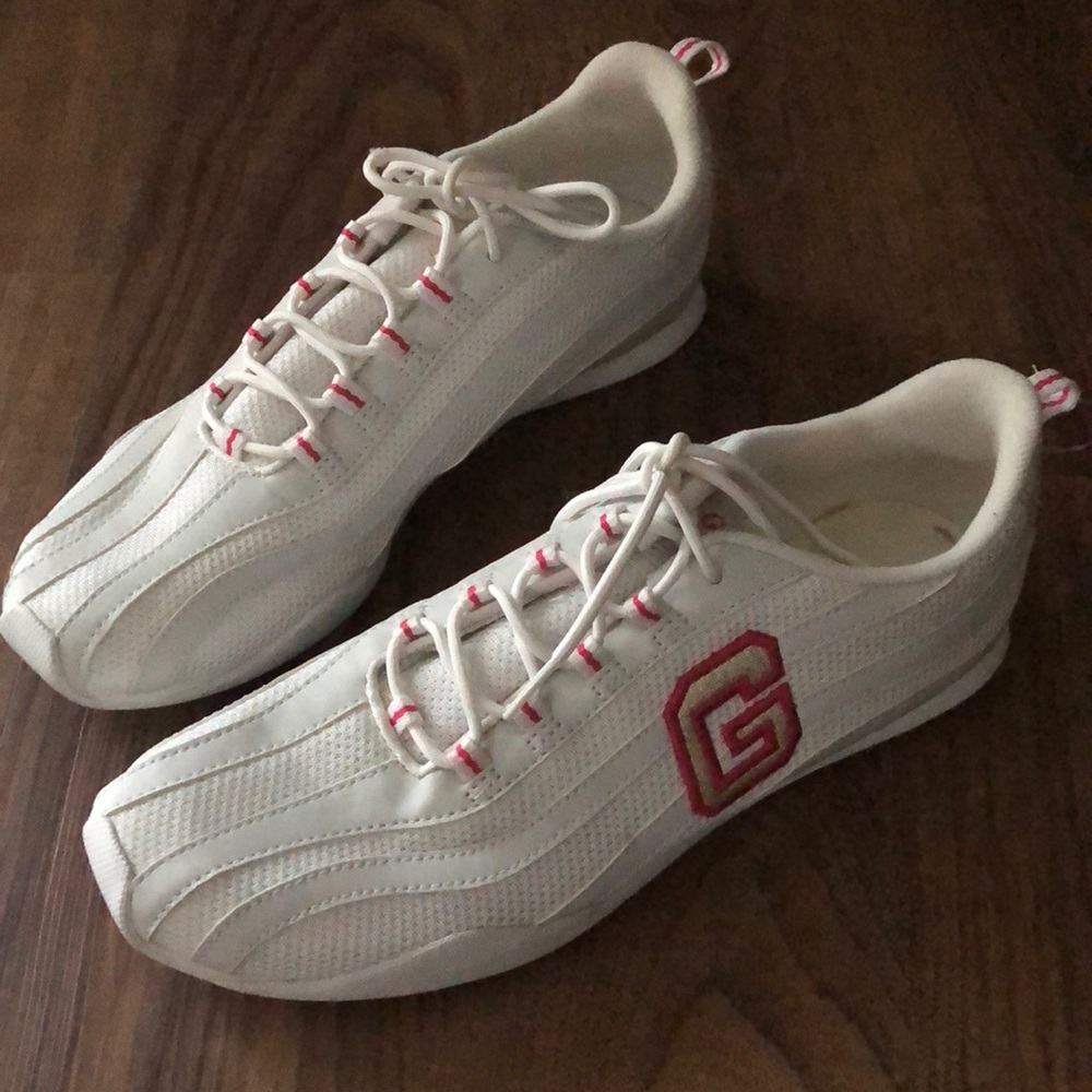 Guess shoes size 9